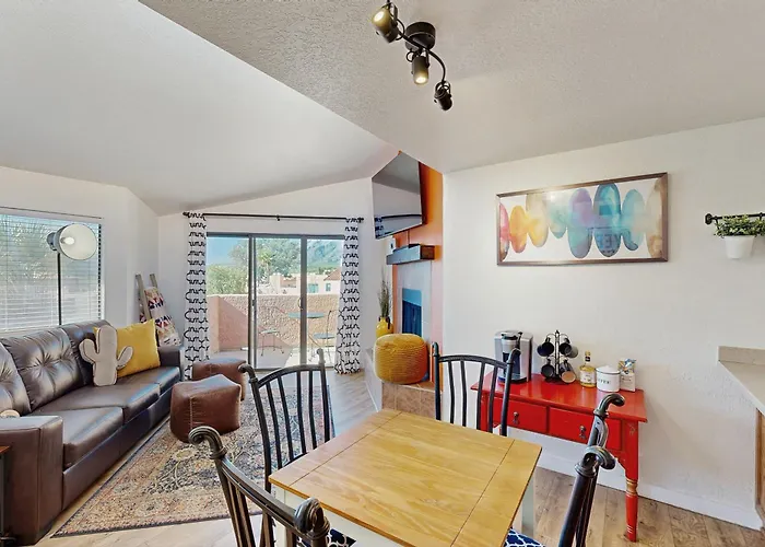 Mtn-view W/ Amenities In Tucson! Tucson