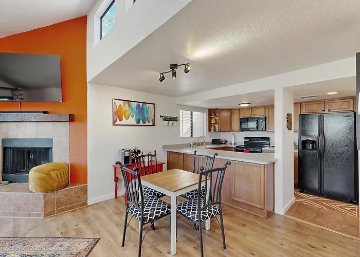 Mtn-view W/ Amenities In Tucson! *
